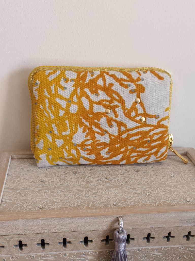 Portefeuille tissu compact zippé unique