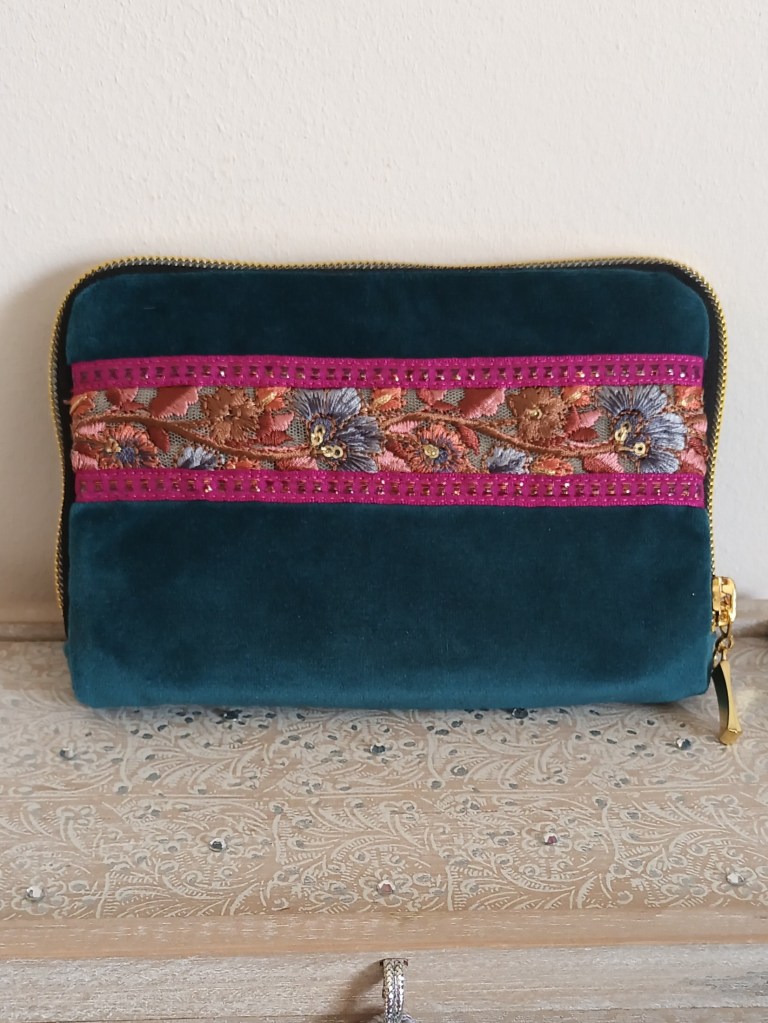 Portefeuille tissu compact zippé unique